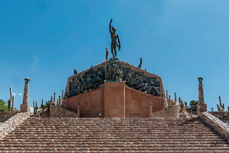 Monumento a los Heroes de la Independencia