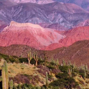 meson-de-yacoraite-paisaje-jujuy